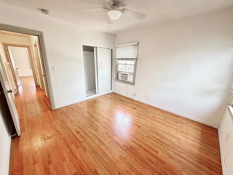 6100 Glen Alder St — Photo 39