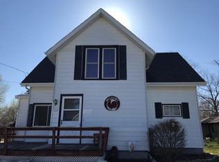 519 S Main St, Mishicot, WI 54228