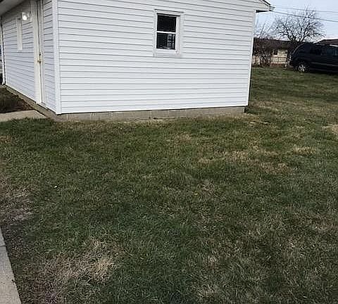 3rd image of 360 Clarendon St