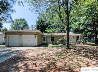 5841 Ridgebrook Ave SE #5843, Grand Rapids, MI 49508