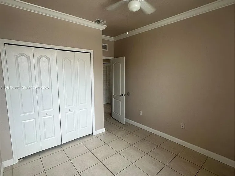 1656 SE 29th Ct #201 — Photo 3