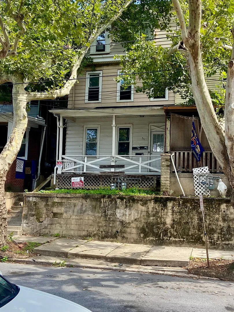 This 1st Floor 1 Bedroom, 1 Bathroom Apartment is Located In Steelton, PA in the Steelton-Highspi... — Photo 1