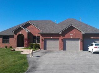 8760 W Blackthorne Way, Frankfort, IL 60423