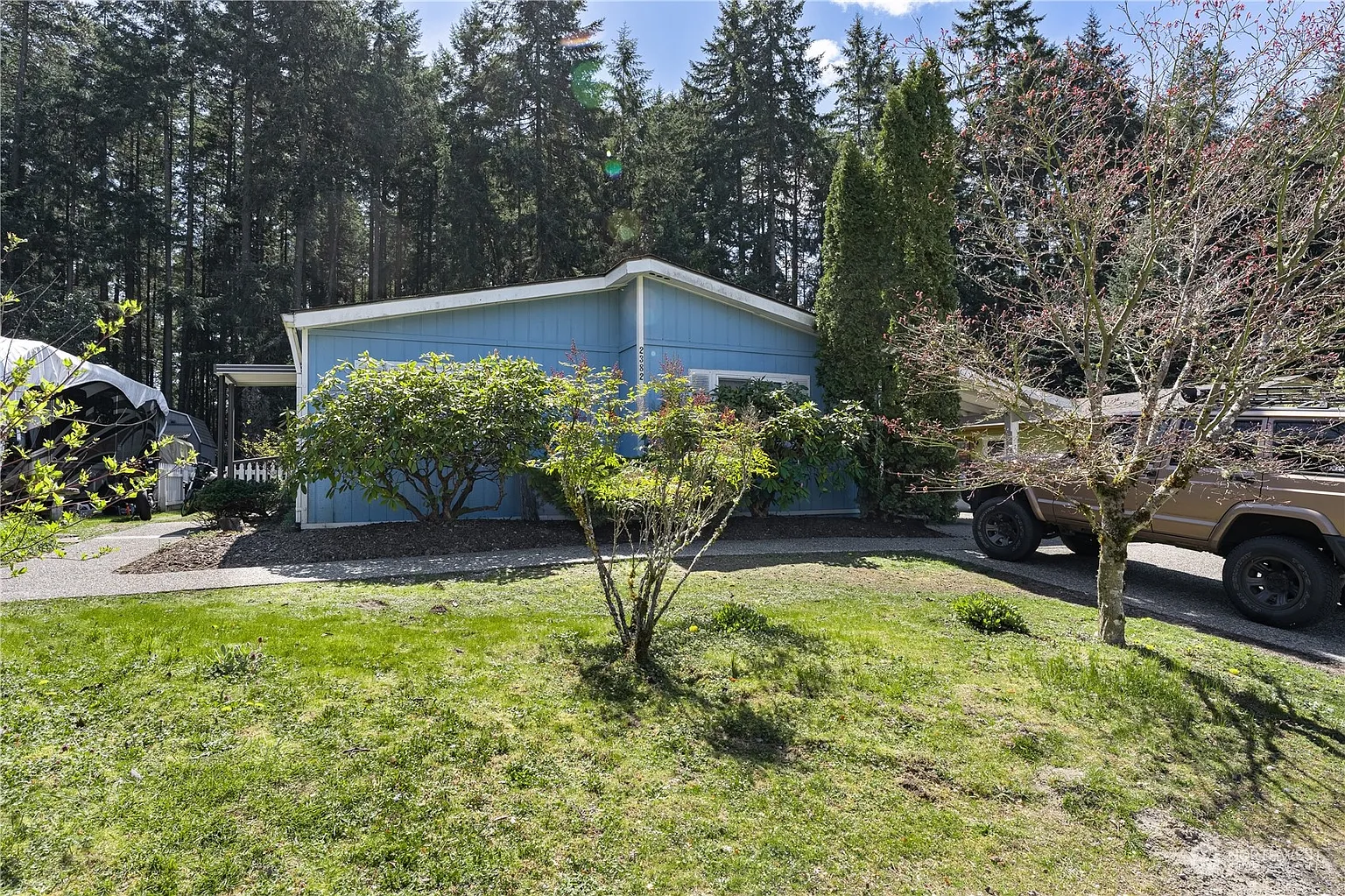 2382 Hastings Lane SE photo 1