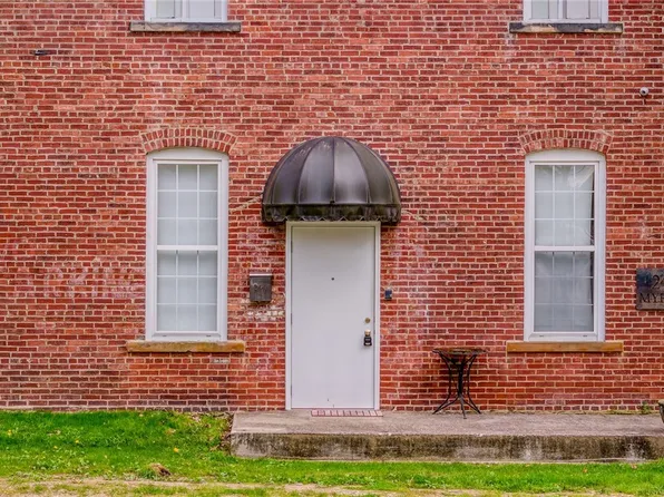 241 Myrtle St, Ravenna, OH 44266