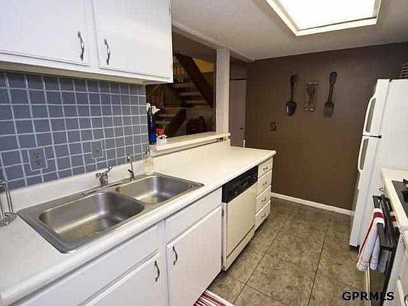 5th image of 8619 Meadows Pkwy