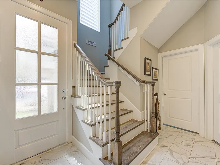 5103 Royal Heath Dr — Photo 3