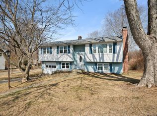 225 Thames St, New London, CT 06320
