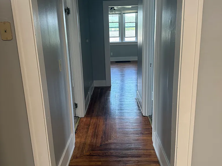 Eugene St — Photo 2