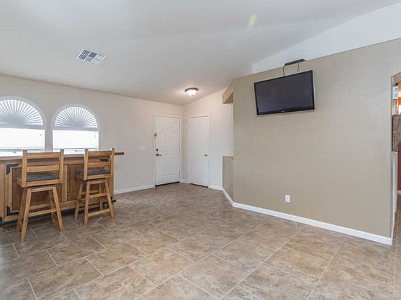 2nd image of 15115 W Woodlands Ave