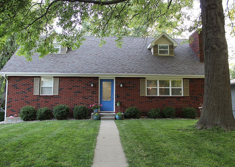 1st image of 3310 N 36th Ter