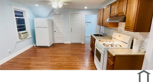 23 Everett Ave #3 — Photo 11
