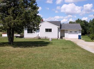 2389 E Reid Rd, Grand Blanc, MI 48439