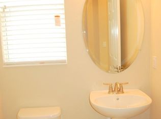 33 Bella Woods Dr, Tampa, FL 33604