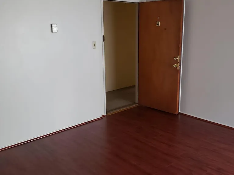 2032 Delaware St #4 — Photo 3