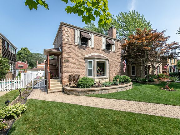 2nd image of 5241 N Oriole Ave