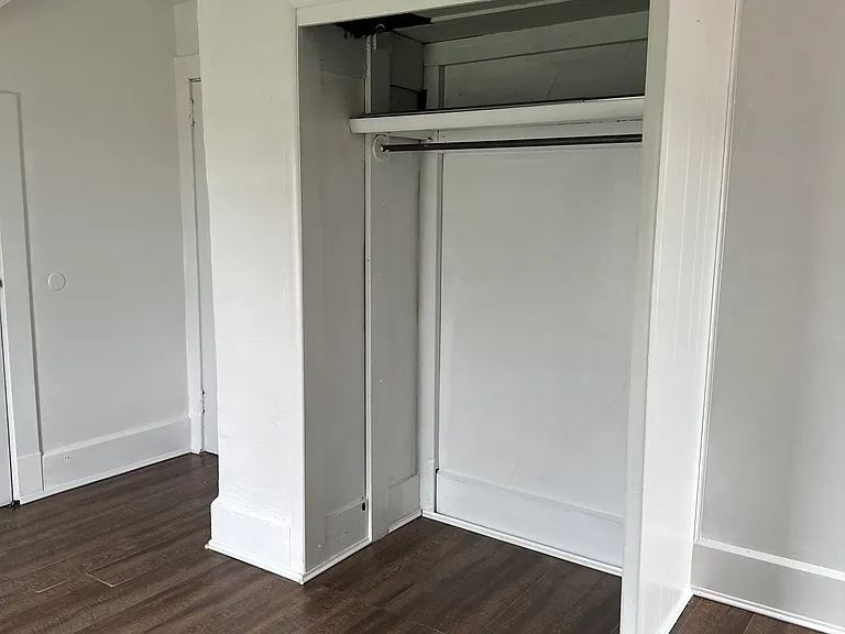 440 Center Ave — Photo 23