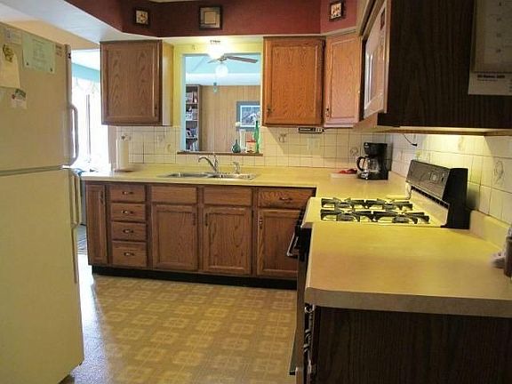 Pass-thru to great room