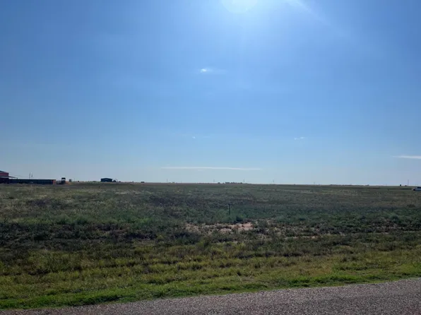 12106 N County Road 1500, Shallowater, TX 79363
