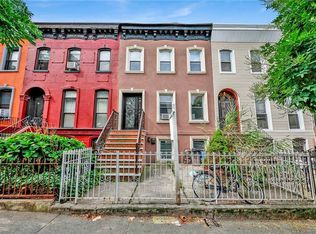 218 9th St, Brooklyn, NY 11215