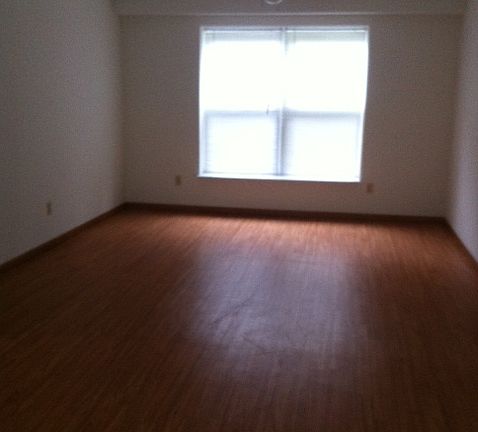 4th image of 118 Meadowview Dr