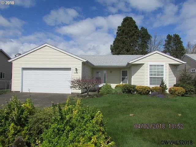 1349 Mulberry Dr photo 1