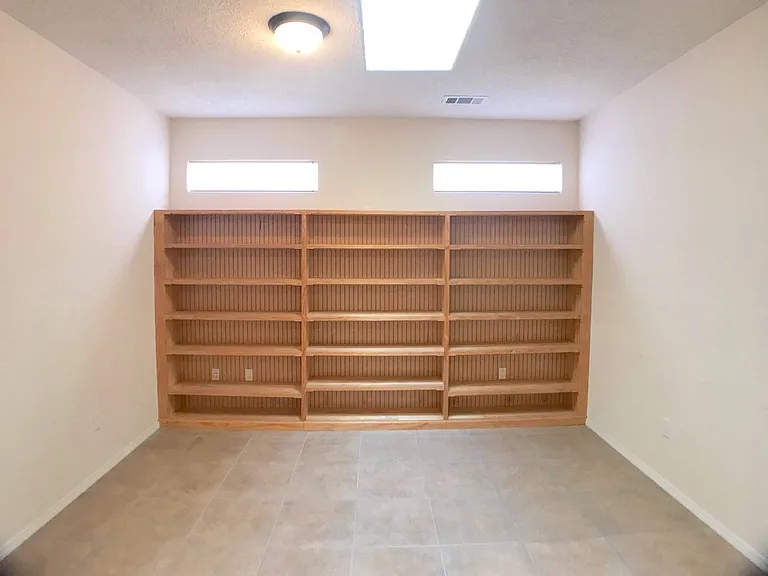 815 Desert Marigold Ct — Photo 13
