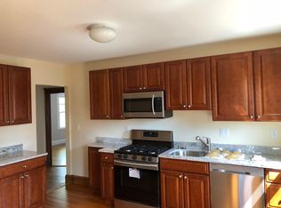 9 Bentley St #U1A, Boston, MA 02135