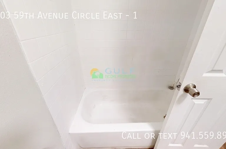 1103 59th Avenue Cir E #1 — Photo 9