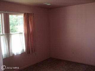 4th image of 1408 Marshall St