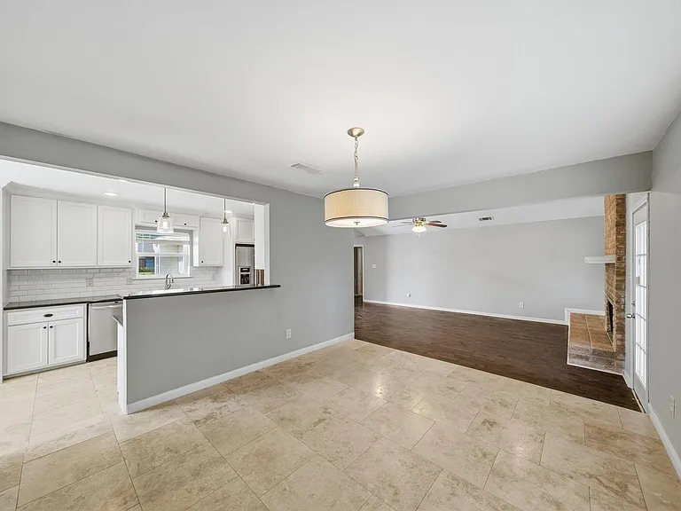 2502 Hollow Hook Rd — Photo 12