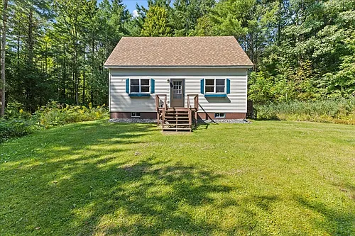 1672 Sweet Hollow Rd Photo 1 1672 Sweet Hollow Rd Photo 1