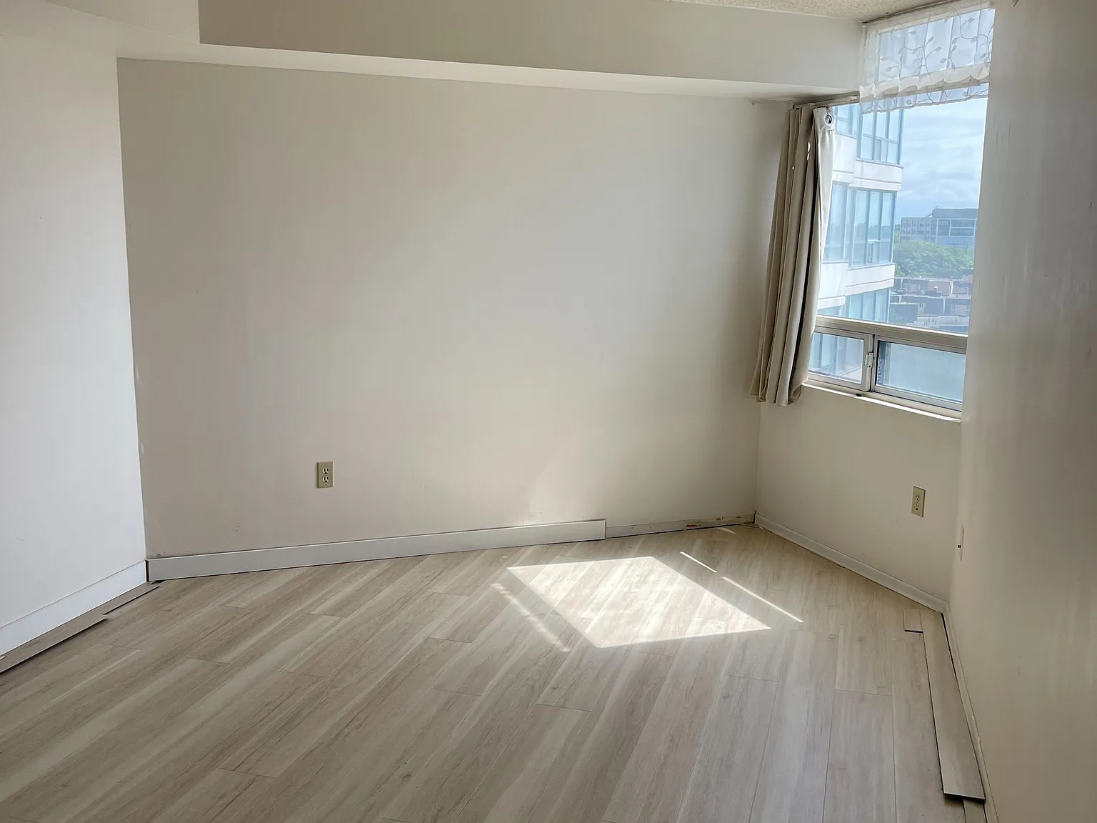 2 bed, $2,475 — Photo 3