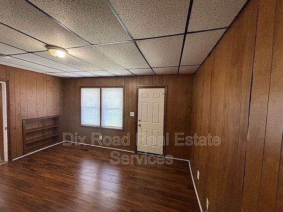 5th image of 670 Hooven Ave