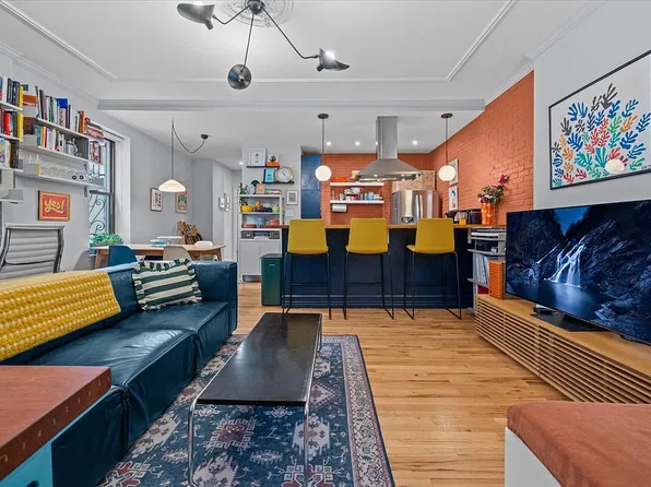 425 Lincoln Pl APT 1RG, Brooklyn, NY 11238