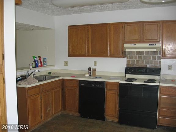 3rd image of 22061 Saint Gabriels Cir