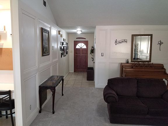 3rd image of 2606 Calico Ct