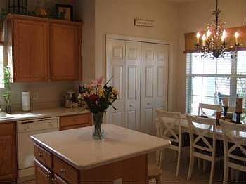 4th image of 2460 Saint Pauls Dr