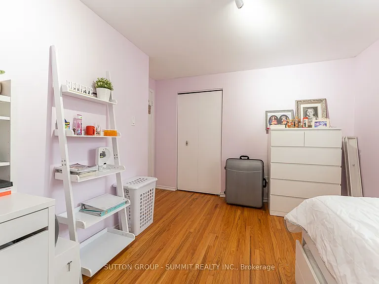 206 6th Ave E — Photo 17