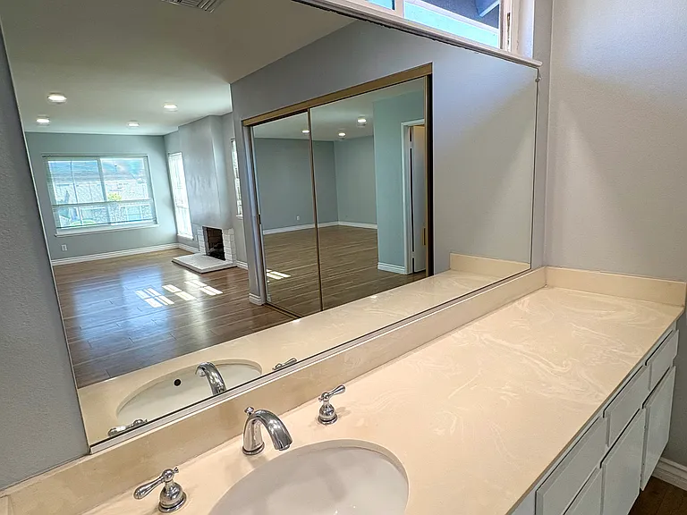 9256 Crocus Ave — Photo 18