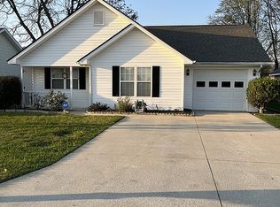 228 Golden Eagle Trl, Warner Robins, GA 31093