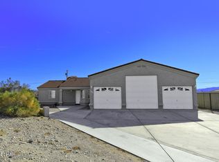 560 Agate Ln, Lake Havasu City, AZ 86403
