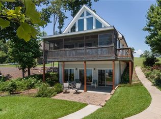 1110 Meares Dr, Seneca, SC 29672