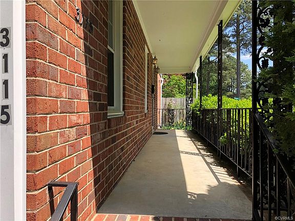 3rd image of 3115 S Battlebridge Dr