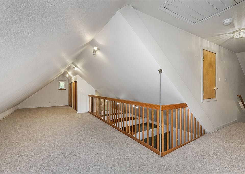 1st image of 111 E Mason Ave #111