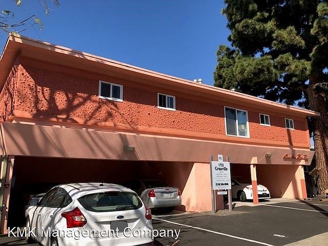 1st image of 1733 Granville Ave #2