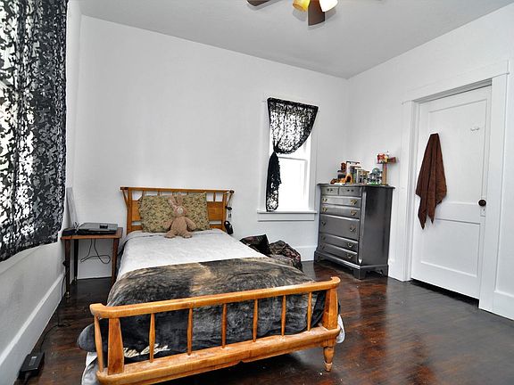 4th image of 2434 S Bannock St