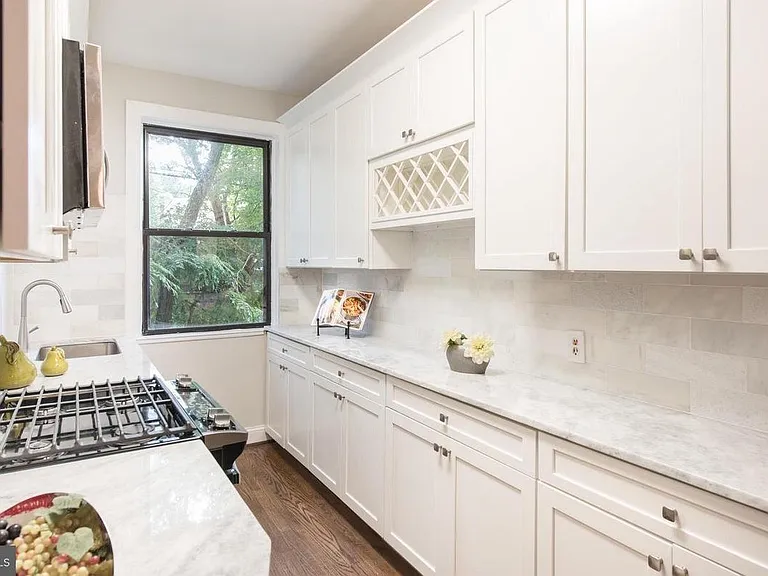 3100 Connecticut Ave NW #231 — Photo 9