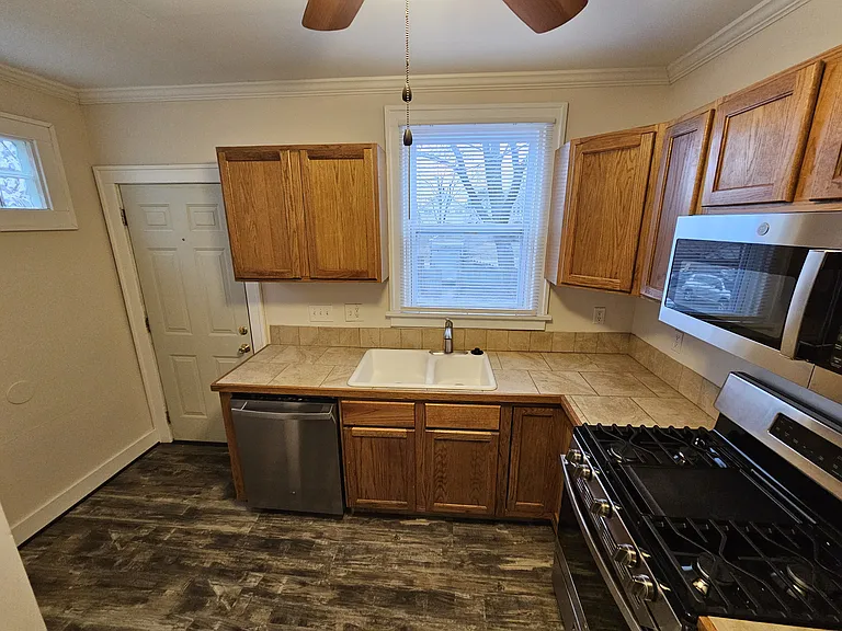 206 E Hudson St #206 — Photo 7