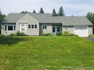 104 E Bates St, Auburn, ME 04210